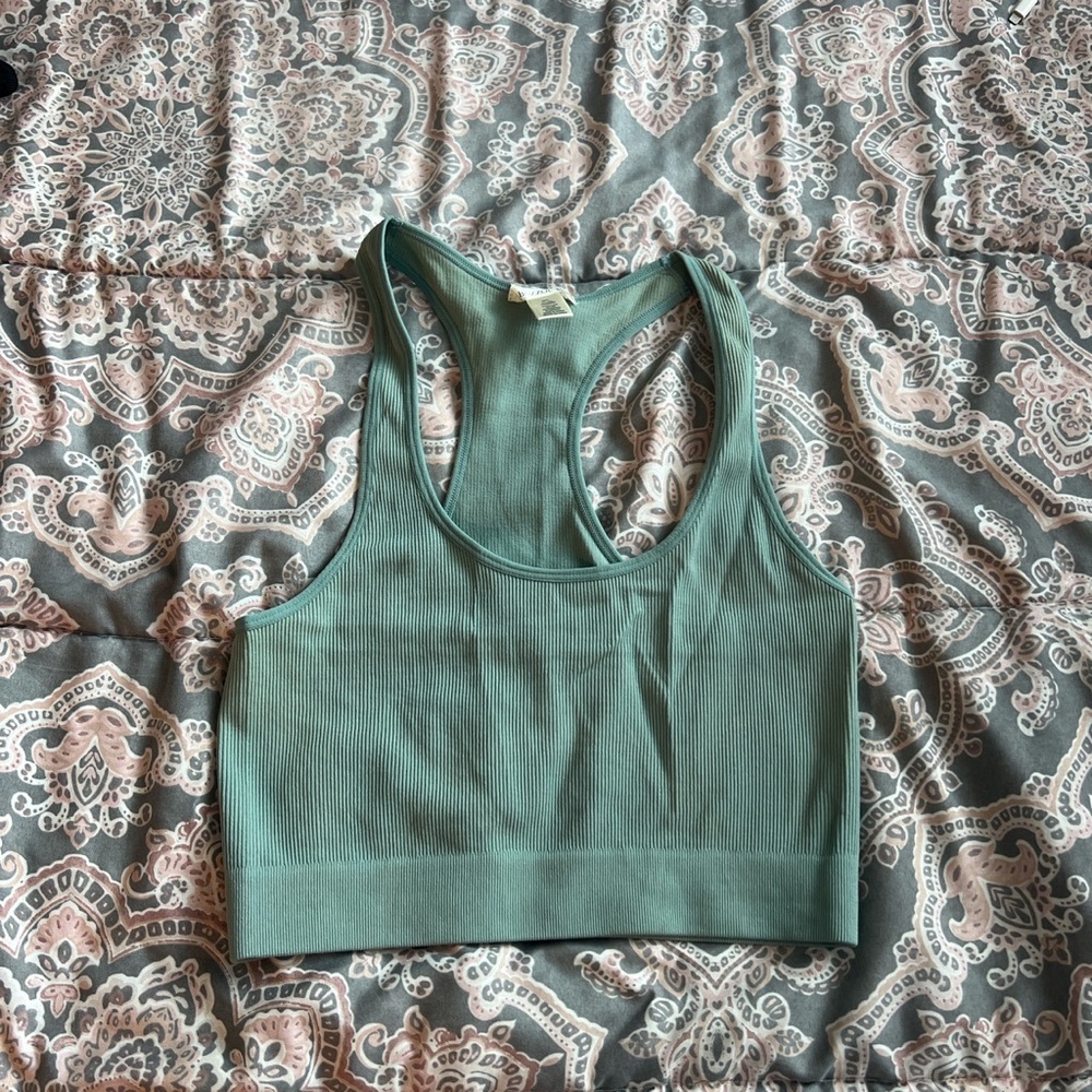Workout tank top